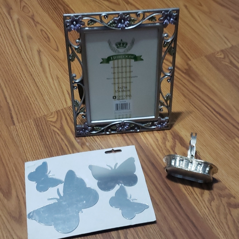 3 pc flowered butterfly home decor lot frame NWOT